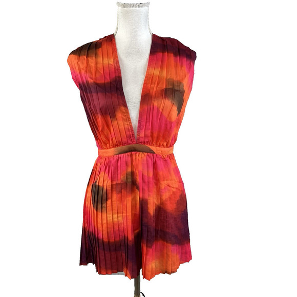 Pretty Little Thing Romper size 8 Pink Purple Sheer Pleated Boho Summer Beach - Picture 1 of 8